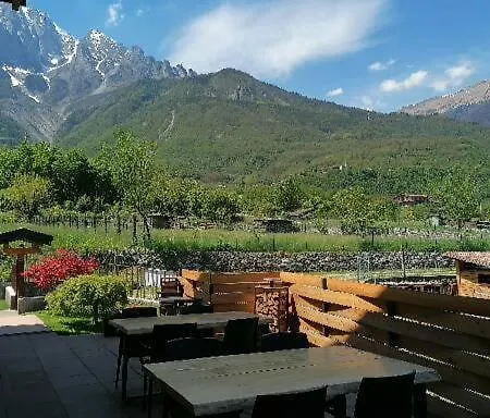 Azienda Agricola I Sei Petali * Capo di Ponte
