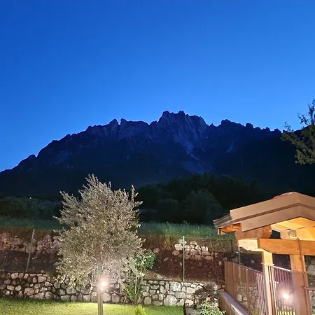 Azienda Agricola I Sei Petali * Capo di Ponte